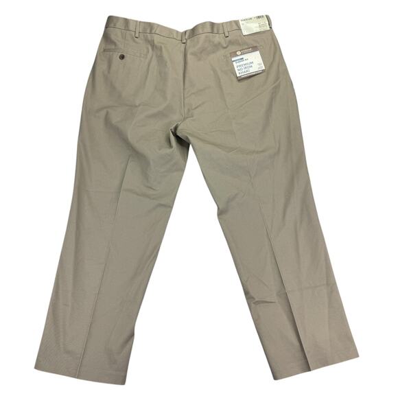 Haggar Mens Premium No Iron Classic Fit Pleated Stretch Dress Pants Khaki 44x30 - Picture 2 of 4